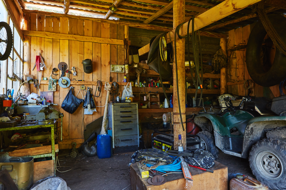 Full Old Shed